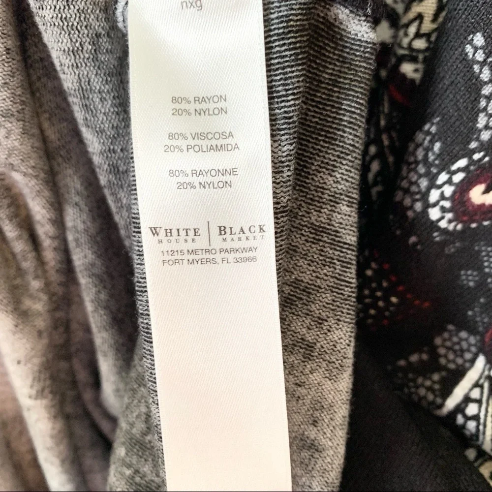 LAST CHANCE 𝅺WHITE HOUSE BLACK MARKET Lightweight Scroll Design Sweater Small - Picture 5 of 7